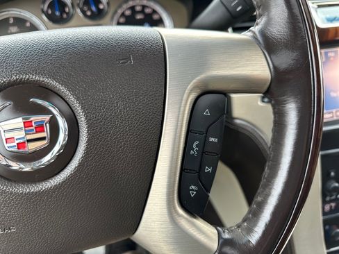 Used 2014 Cadillac Escalade Platinum image 24