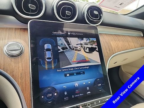 Used 2024 Mercedes-Benz C 300 Sedan image 3