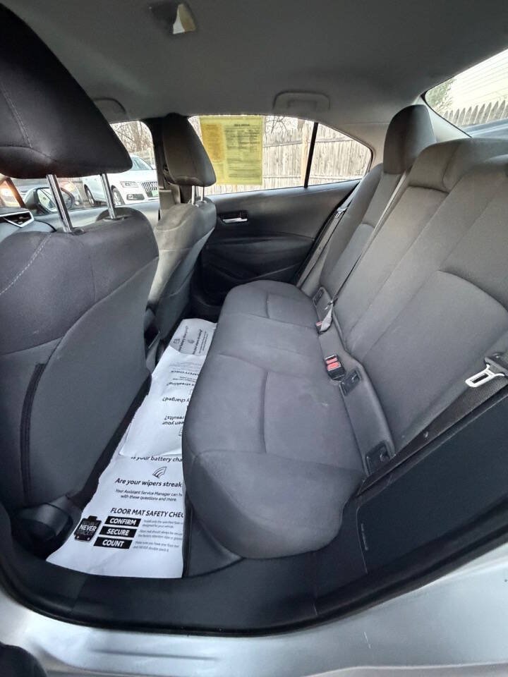 Used 2021 Toyota Corolla LE FWD image 9