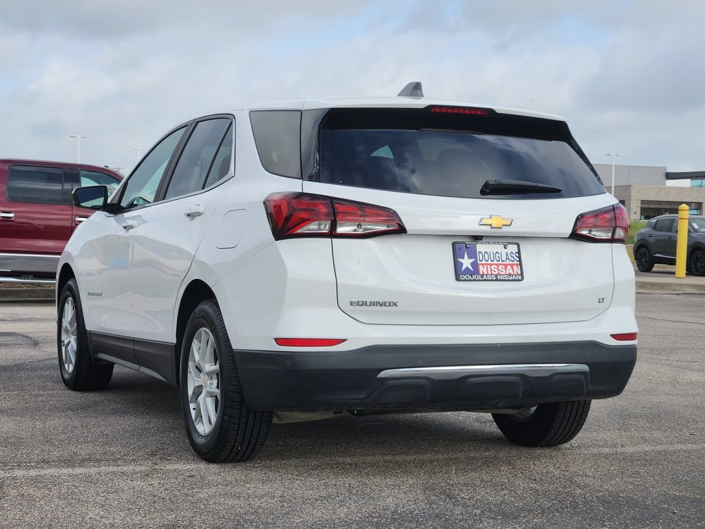 Used 2022 Chevrolet Equinox LT FWD image 4