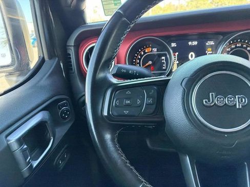 Used 2021 Jeep Wrangler Unlimited Sport image 19