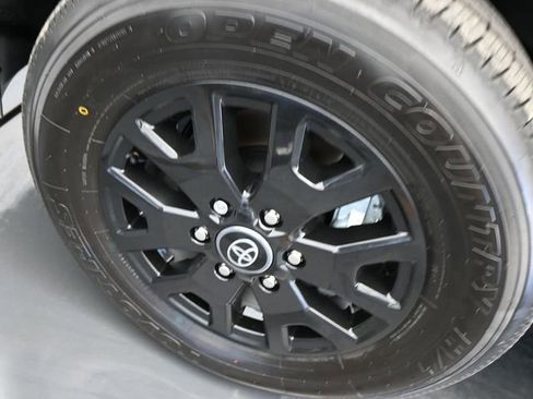 Used 2025 Toyota Tacoma SR image 26