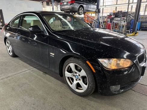 Used 2010 BMW 328i xDrive Coupe image 5