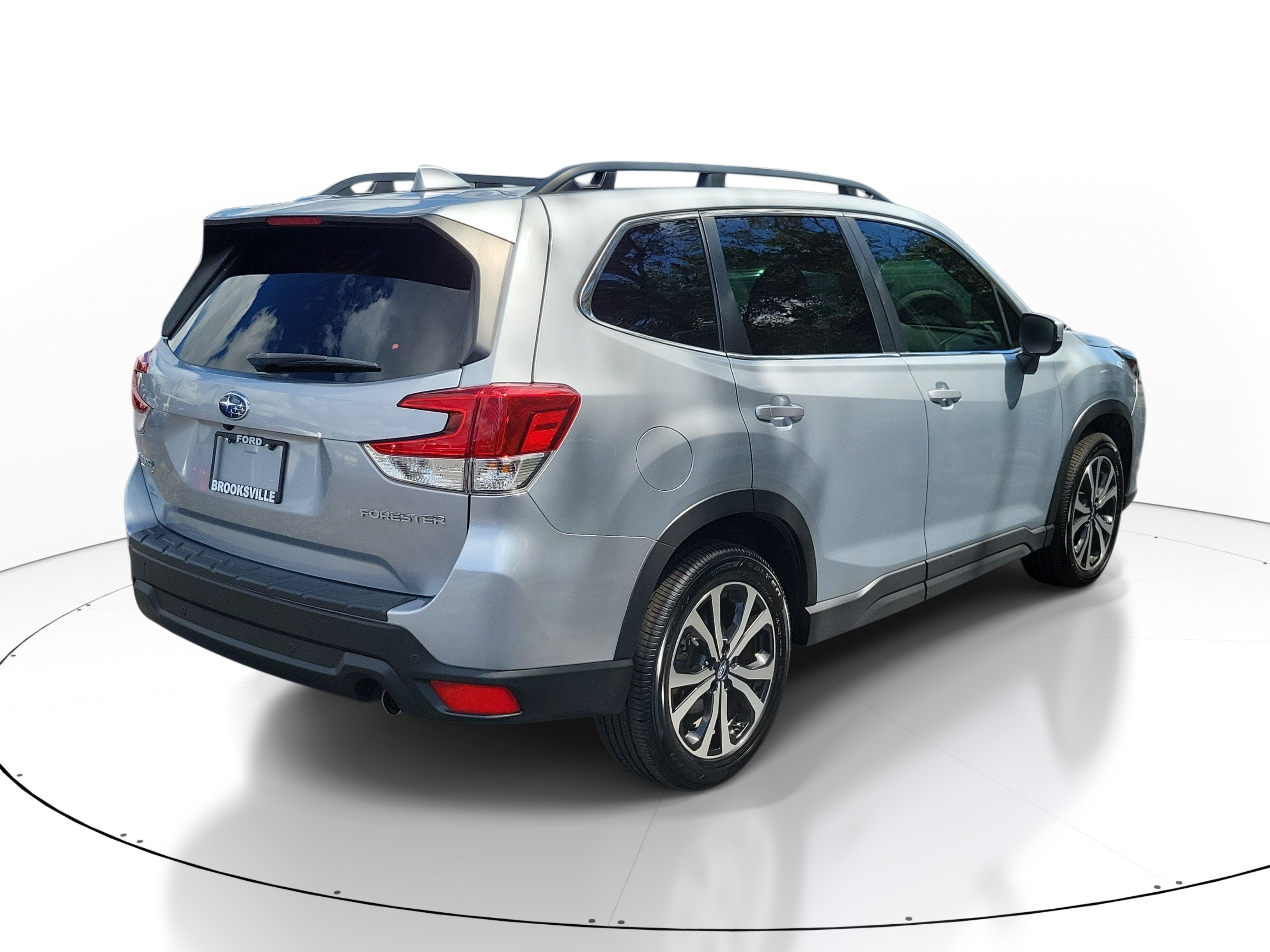 Used 2023 Subaru Forester Limited w/ Popular Package #2 AWD/4WD image 2