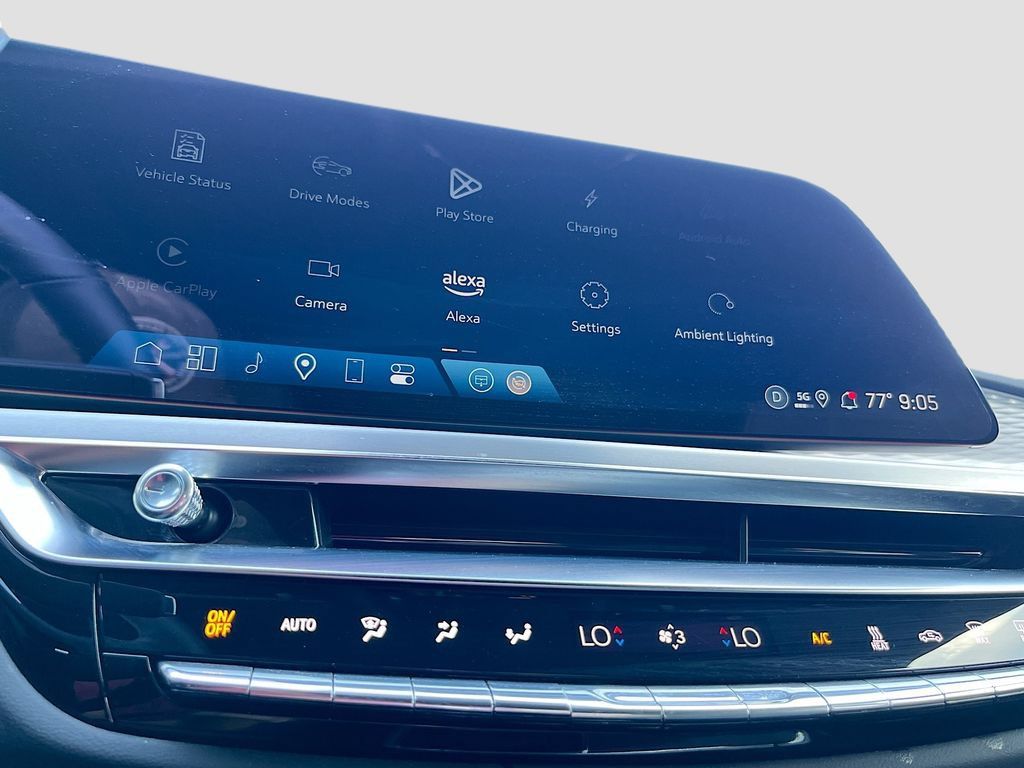 Used 2025 Cadillac Lyriq Sport RWD image 14