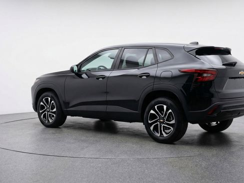 Used 2025 Chevrolet TrailBlazer LT image 6