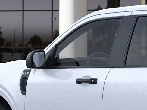 New 2025 Ford Maverick XLT image 21