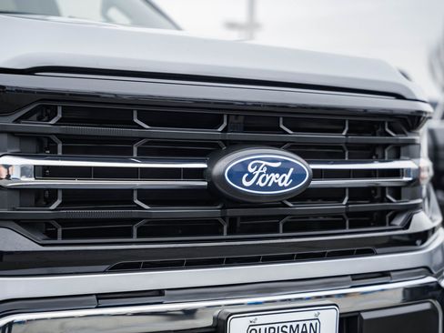 Used 2025 Ford F150 XLT w/ Equipment Group 301A Standard image 11