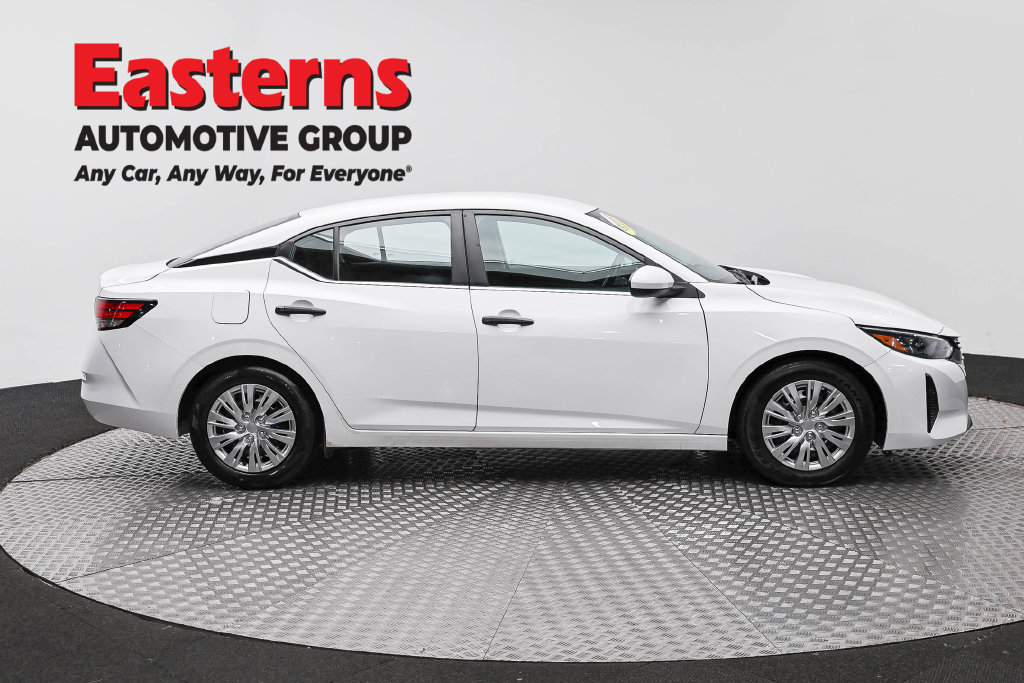 Used 2024 Nissan Sentra S FWD image 5