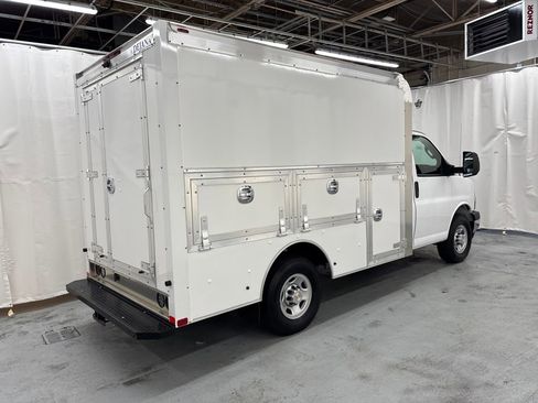 New 2025 Chevrolet Express 3500 w/ Power Convenience Package RWD image 5