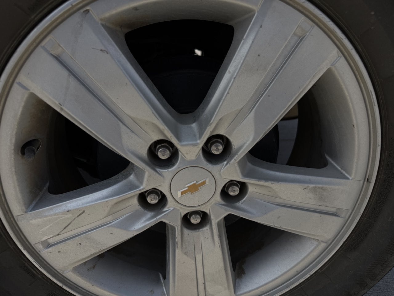 Used 2020 Chevrolet Trax LS w/ Tint and Cruise Package FWD image 9