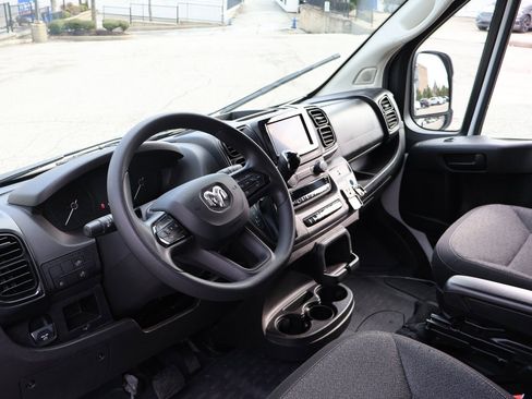 Used 2024 RAM ProMaster 1500 w/ Convenience Group image 21