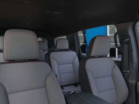 New 2026 Chevrolet Traverse LT w/ LPO, Floor Liner Package image 25