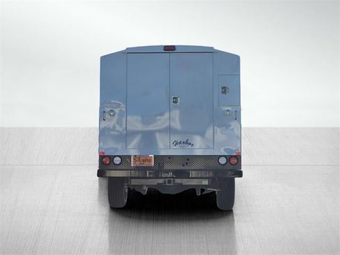 New 2024 GMC Sierra 2500 Pro w/ Convenience Package image 6