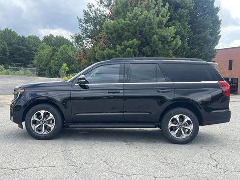 New 2027 Ford Expedition Active RWD image 22