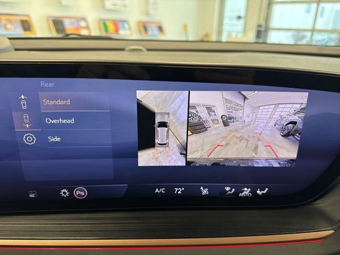 Certified 2025 Buick Envision Sport Touring image 6