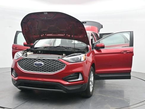 Certified 2024 Ford Edge SEL AWD/4WD image 34
