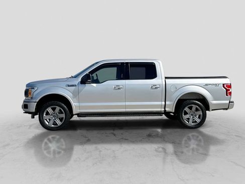 Used 2018 Ford F150 XLT w/ Equipment Group 302A Luxury AWD/4WD image 3