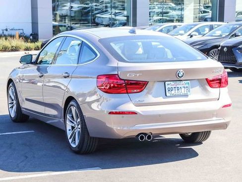 Used 2018 BMW 330i Gran Turismo xDrive AWD/4WD image 4