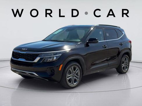 Certified 2023 Kia Seltos S w/ Navigation Package FWD image 3