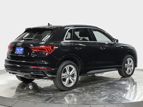 Used 2021 Audi Q3 2.0T Premium w/ Convenience Package image 7