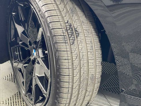 New 2026 BMW 330i Sedan w/ M Sport Package image 4