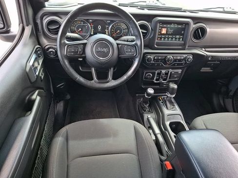 Used 2022 Jeep Wrangler Unlimited Sport AWD/4WD image 11