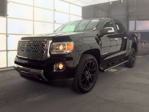 Used 2019 GMC Canyon Denali AWD/4WD image 1