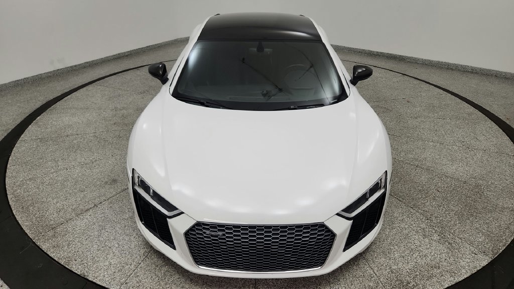 Used 2017 Audi R8 V10 w/ Carbon Exterior Package AWD/4WD image 49