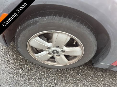 Used 2016 MINI Cooper 2-Door Hardtop image 16