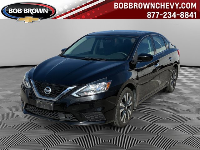 Used 2019 Nissan Sentra SV w/ Special Edition Package FWD image 1