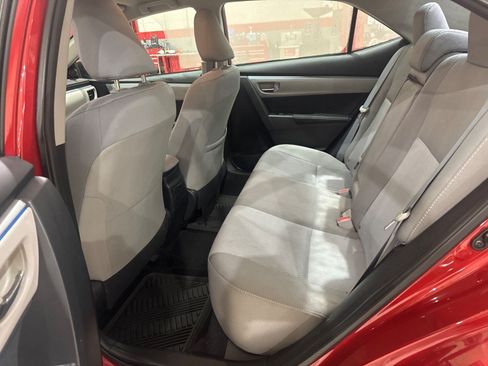 Used 2016 Toyota Corolla LE FWD image 9