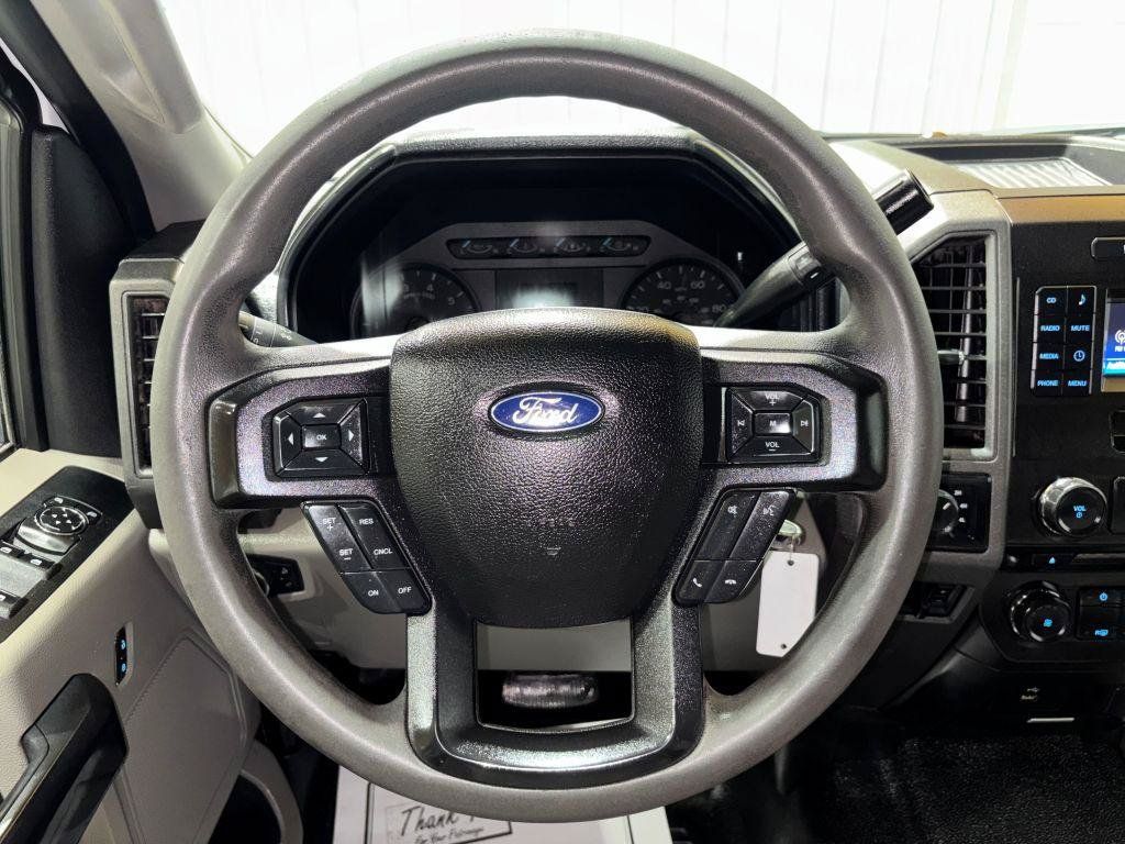 Used 2017 Ford F250 XL w/ Power Equipment Group AWD/4WD image 18