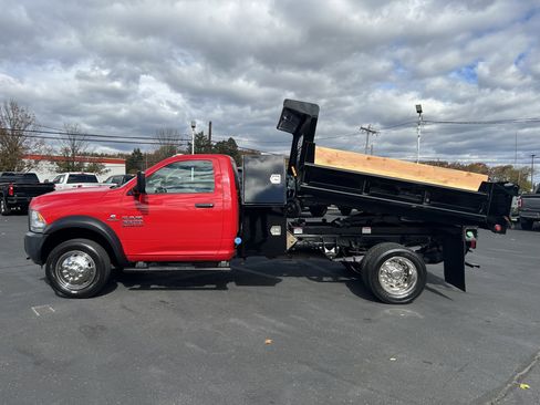 Used 2017 RAM 5500 Tradesman w/ Max Tow Package image 5