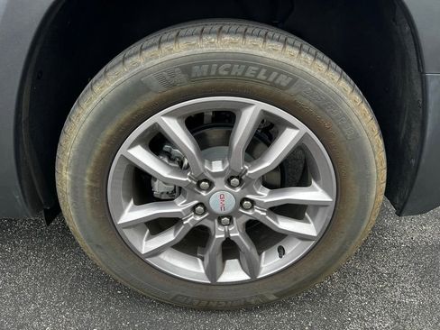 Used 2023 GMC Terrain SLT AWD/4WD image 17