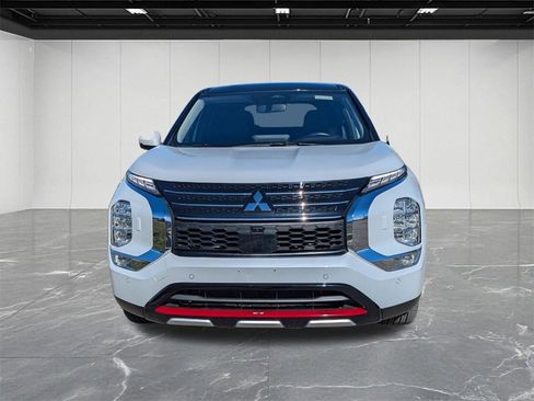 Used 2024 Mitsubishi Outlander Ralliart image 8