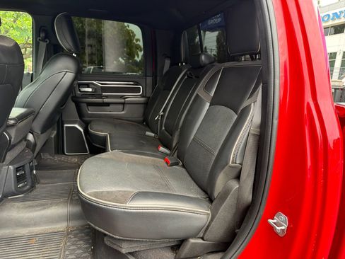 Used 2020 RAM 3500 Laramie AWD/4WD image 7