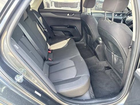 Used 2021 Kia K5 LXS FWD image 11