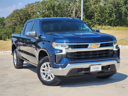 Certified 2022 Chevrolet Silverado 1500 LT w/ Convenience Package II