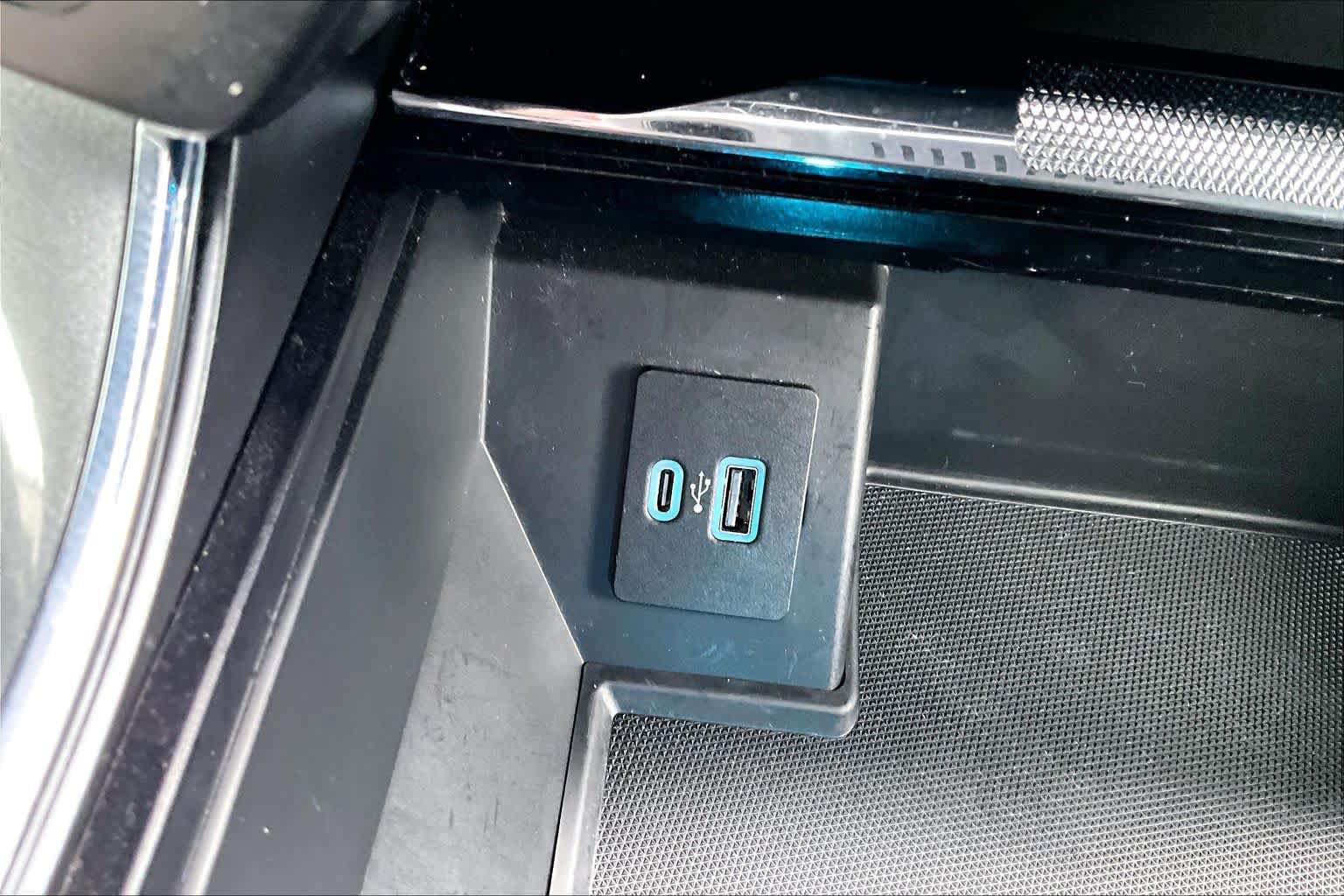 Used 2021 Ford F150 Lariat AWD/4WD image 34