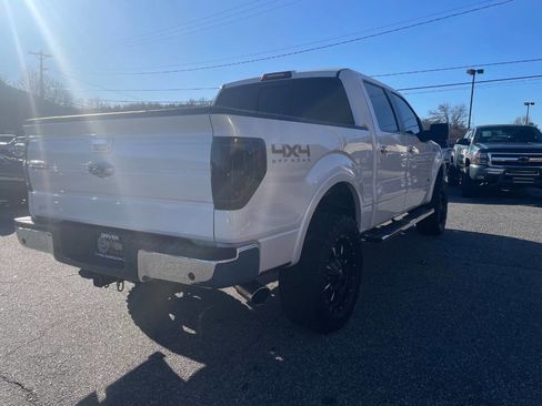 Used 2014 Ford F150 Lariat w/ Lariat Chrome Package image 9