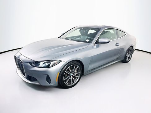 Used 2025 BMW 430i Coupe w/ Premium Package image 3