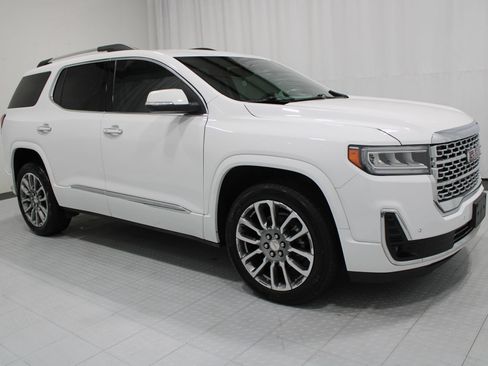 Used 2023 GMC Acadia Denali AWD/4WD image 4
