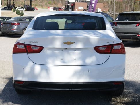 Used 2024 Chevrolet Malibu LT image 4