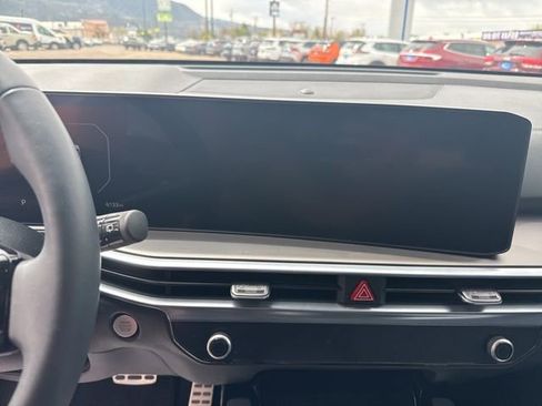 Used 2025 Kia Sorento SX Prestige AWD/4WD image 18