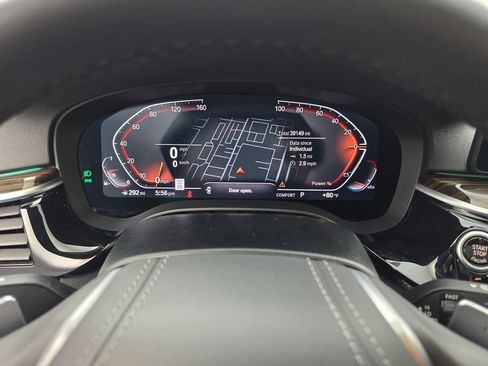 Used 2021 BMW 540i w/ Convenience Package image 21