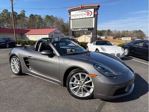 Used 2018 Porsche 718 Boxster image 1