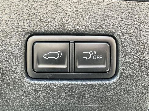Used 2025 Kia Telluride S FWD image 6