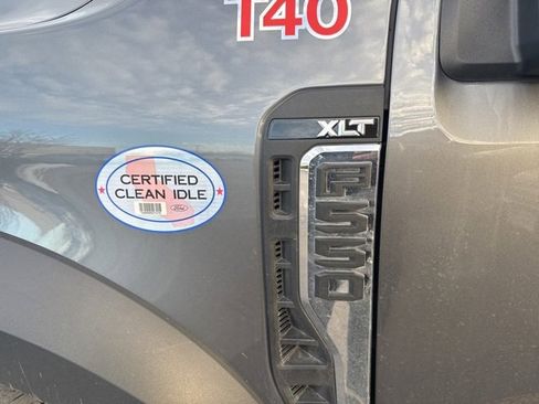 Used 2024 Ford F550 4x4 SuperCab Super Duty w/ XLT Value Package image 5