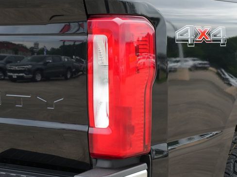 Used 2024 Ford F250 XLT AWD/4WD image 20